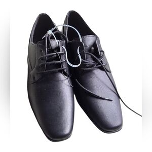 New Men's Calvin Klein Black Oxford Shoes Size 8.5 On Sale $42